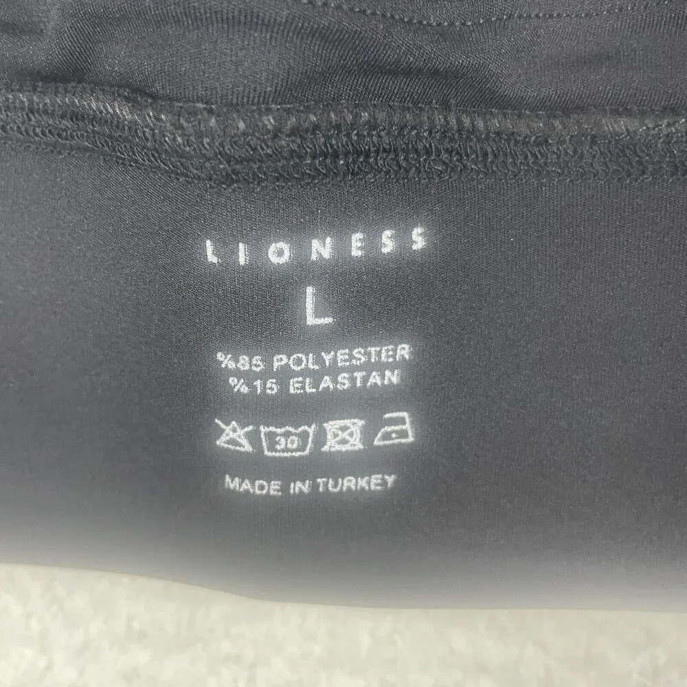 Lioness Activewear get ready
